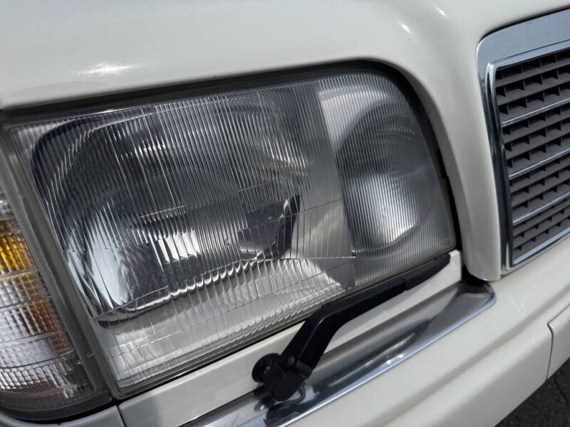 1995 Mercedes-Benz E-Class E 320