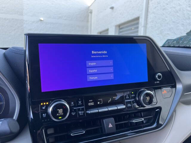 2023 Toyota Highlander Hybrid Limited