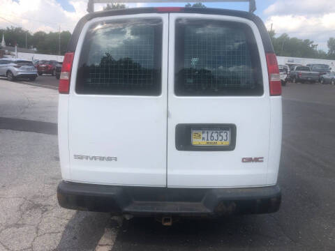 2017 GMC Savana 2500