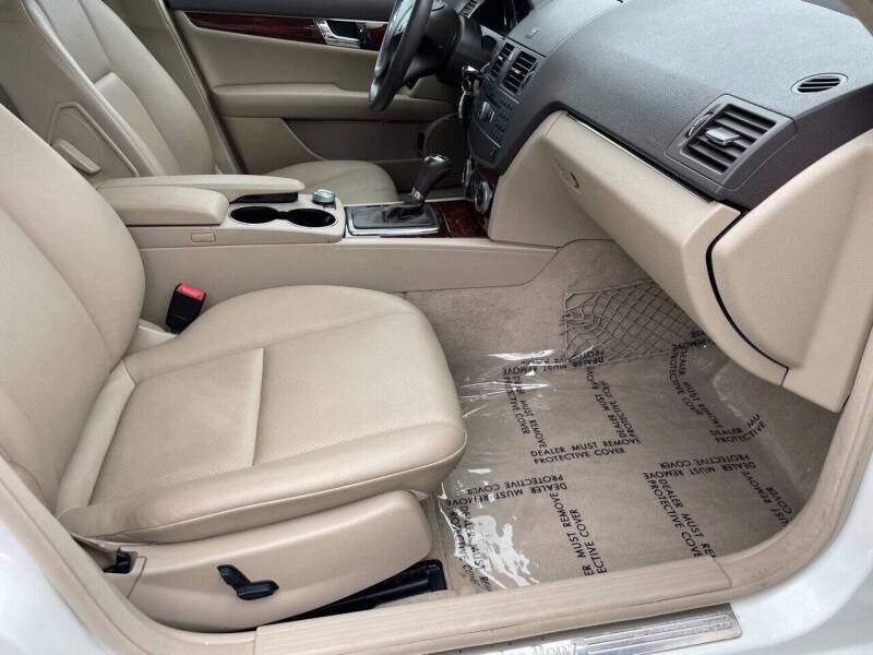 2011 Mercedes-Benz C-Class C 300 Sport 4MATIC