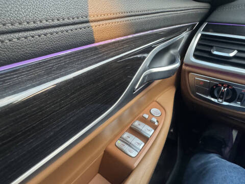 2016 BMW 7 Series 750i