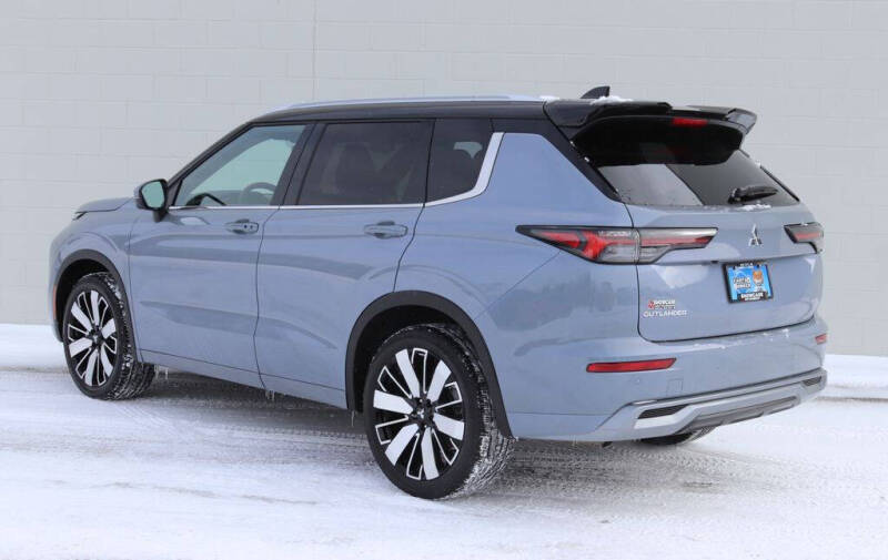 2026 Mitsubishi Outlander SEL