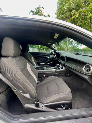 2019 Chevrolet Camaro LS