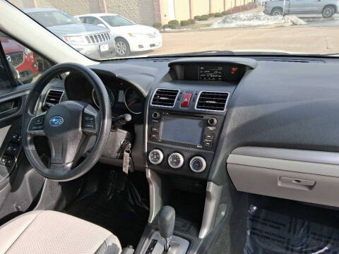 2016 Subaru Forester 2.5i