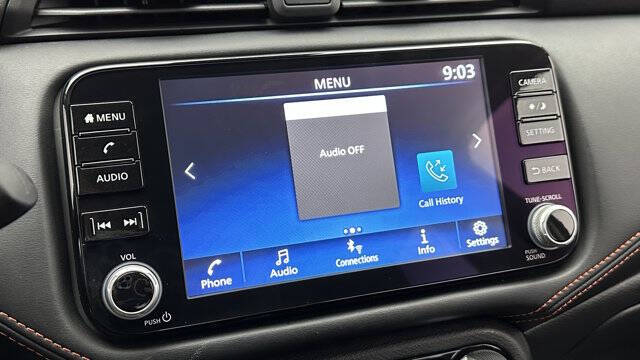 2025 Nissan Versa SR