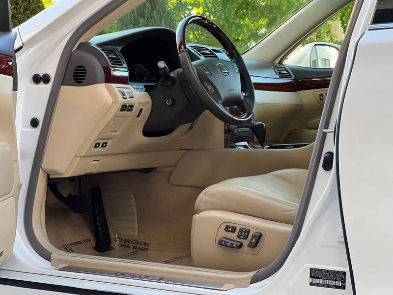 2007 Lexus LS 460 L
