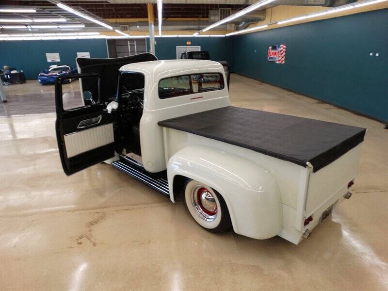 1956 Ford F-100