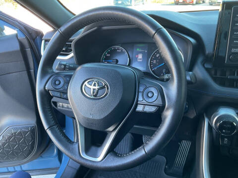 2022 Toyota RAV4 Hybrid SE