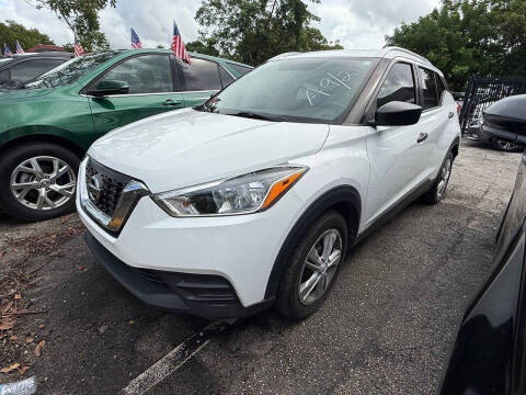 2019 Nissan Kicks S