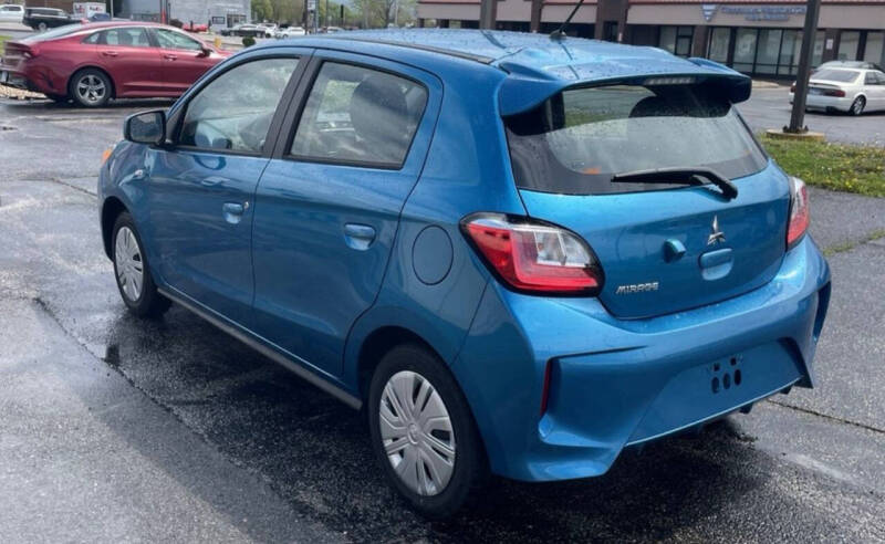 2024 Mitsubishi Mirage ES