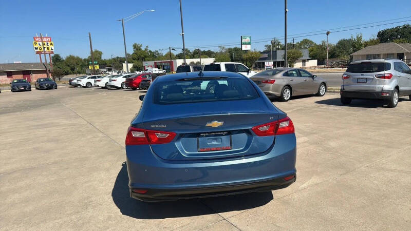 2024 Chevrolet Malibu LT