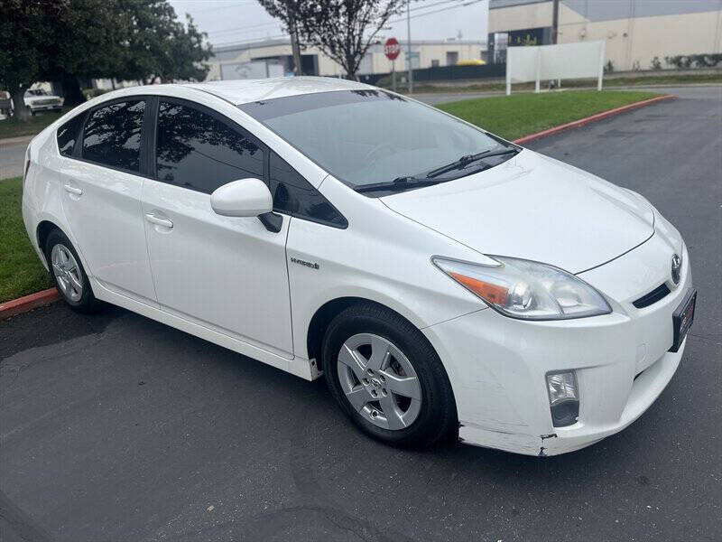 2011 Toyota Prius Three