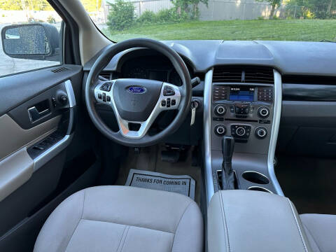 2011 Ford Edge SE