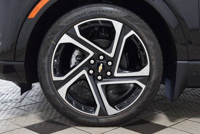 2026 Chevrolet Equinox EV LT 2