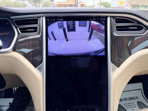 2013 Tesla Model S Performance