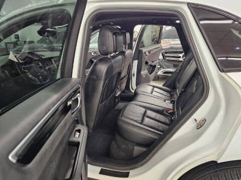 2016 Porsche Macan S