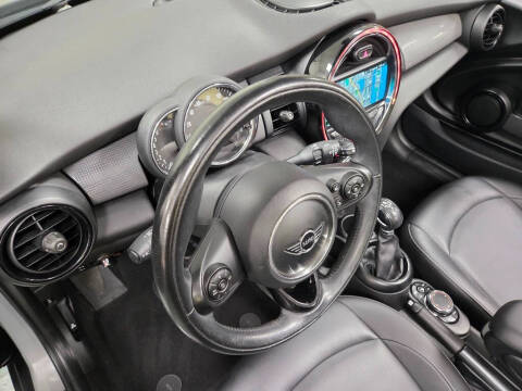 2019 MINI Convertible Cooper