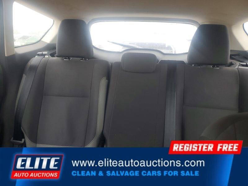 2016 Ford Escape S