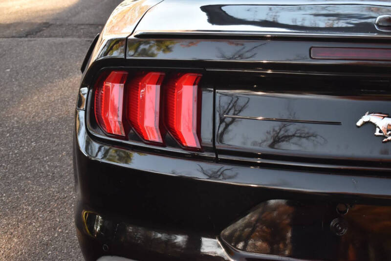 2019 Ford Mustang EcoBoost Premium