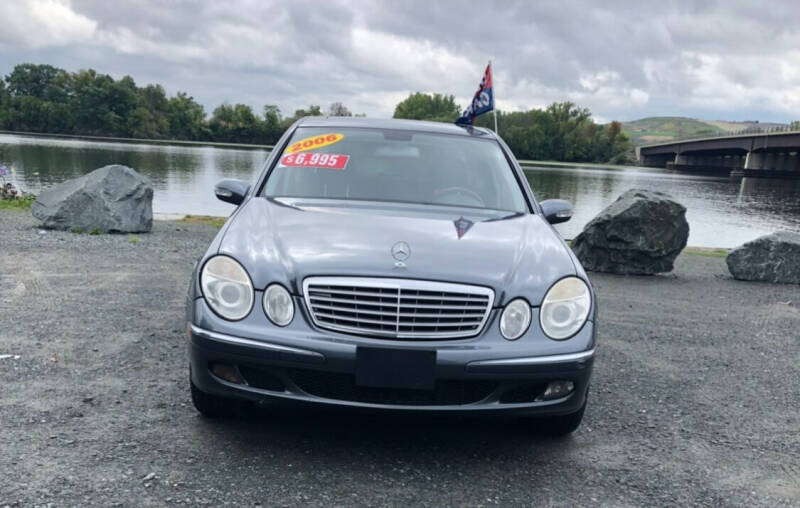 2006 Mercedes-Benz E-Class for sale at T & Q Auto in Cohoes NY