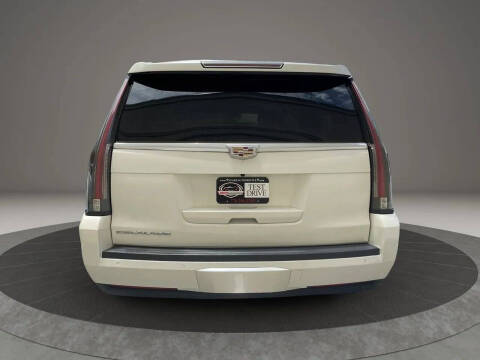 2015 Cadillac Escalade ESV Premium