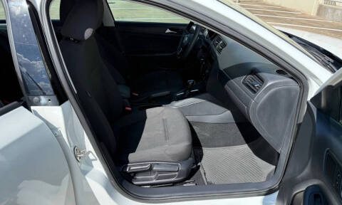 2015 Volkswagen Jetta