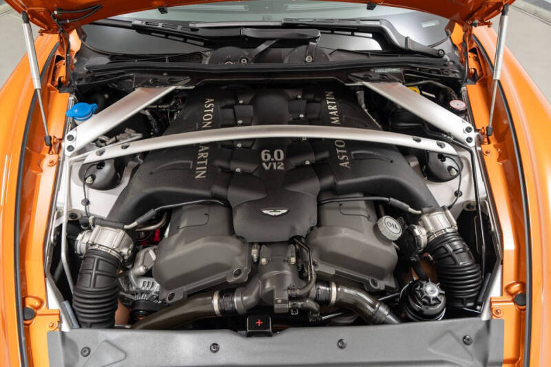 2012 Aston Martin Virage