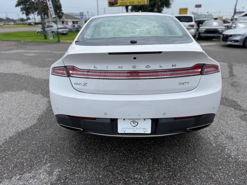 2018 Lincoln MKZ Select