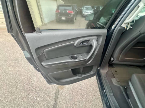 2010 Chevrolet Traverse LT