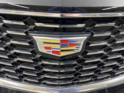 2023 Cadillac XT4 Luxury