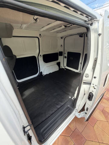 2020 Nissan NV200 SV