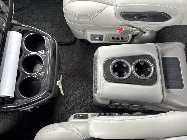 2025 Chevrolet Express 2500