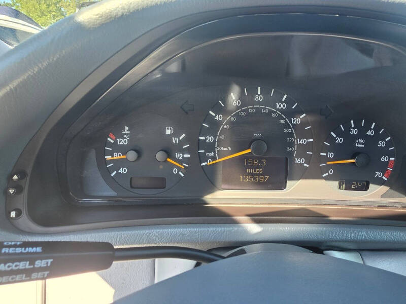 2002 Mercedes-Benz CLK CLK 320