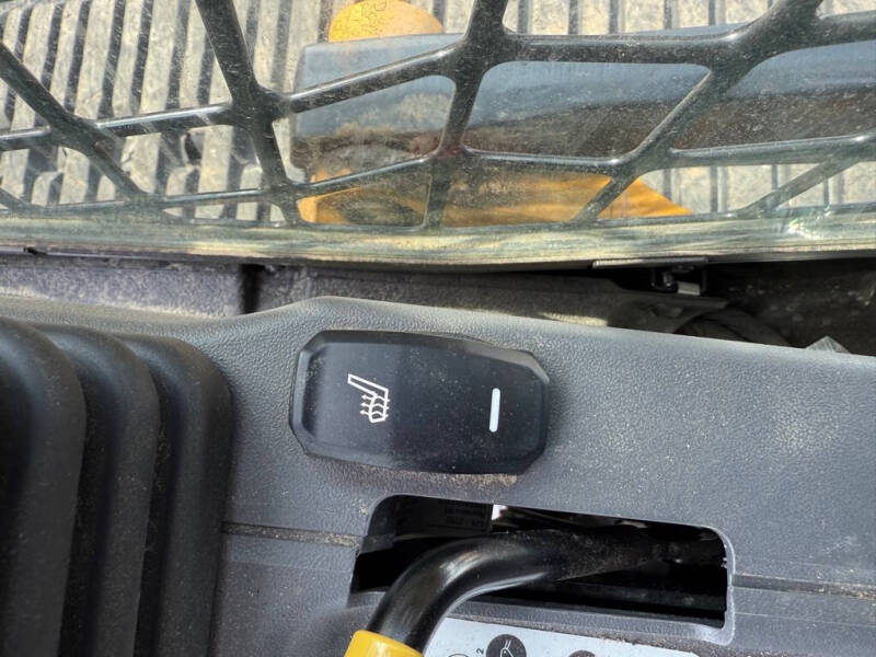 2024 Caterpillar 255 SKID STEER