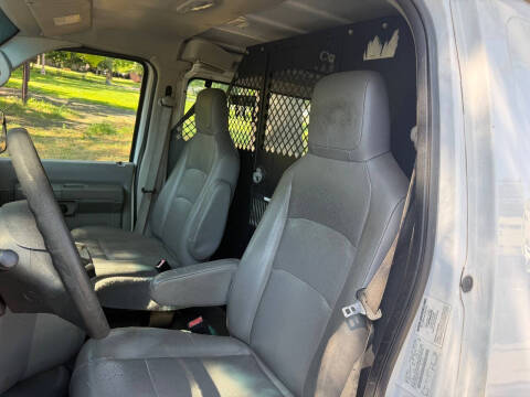 2012 Ford E-Series E-150