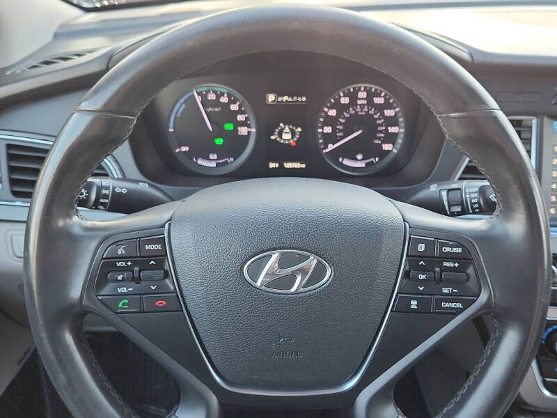 2017 Hyundai Sonata Hybrid