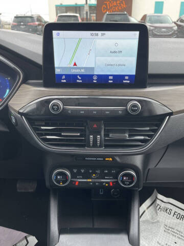 2020 Ford Escape Titanium