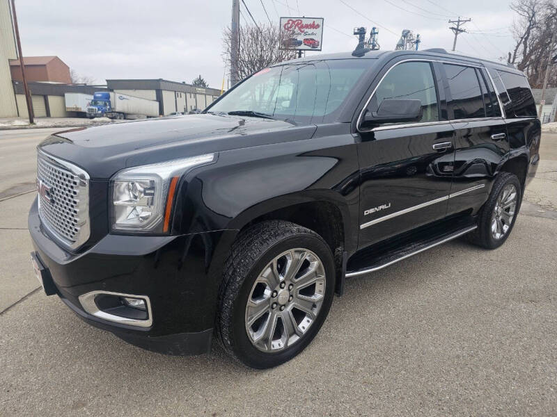 2016 GMC Yukon Denali's photo