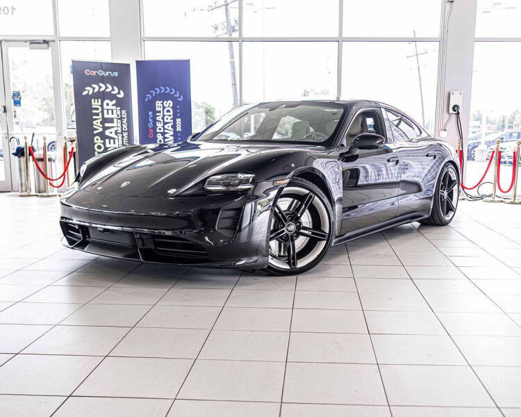 2020 Porsche Taycan Turbo