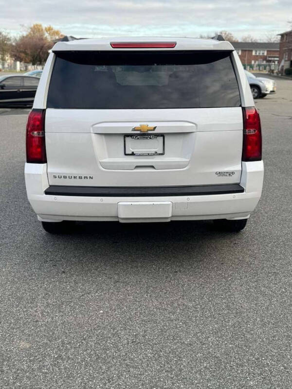 2016 Chevrolet Suburban LT