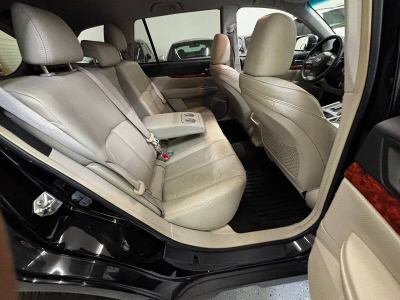 2012 Subaru Outback 3.6R Limited