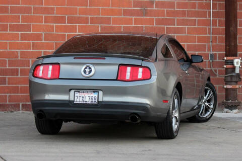 2010 Ford Mustang V6 Premium