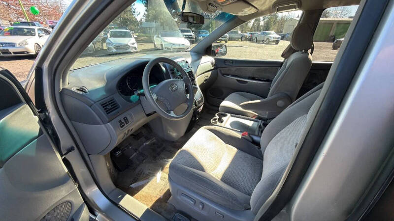 2008 Toyota Sienna
