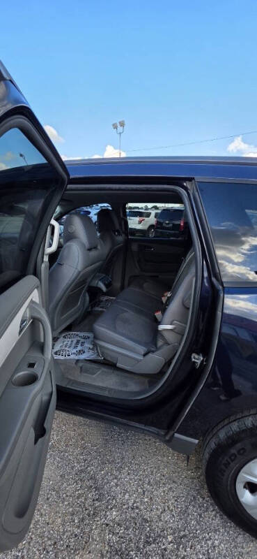 2017 Chevrolet Traverse LS