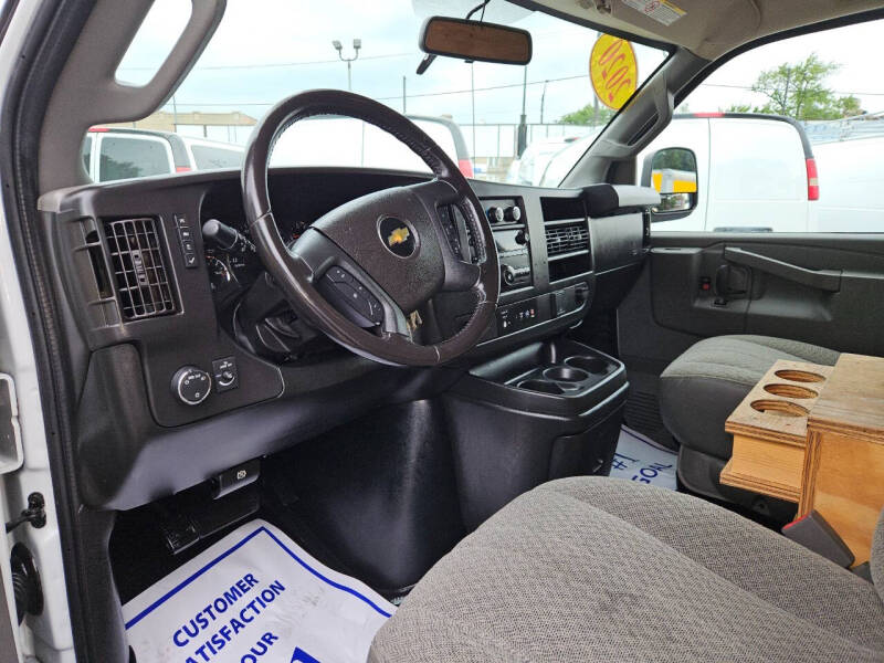 2020 Chevrolet Express 3500