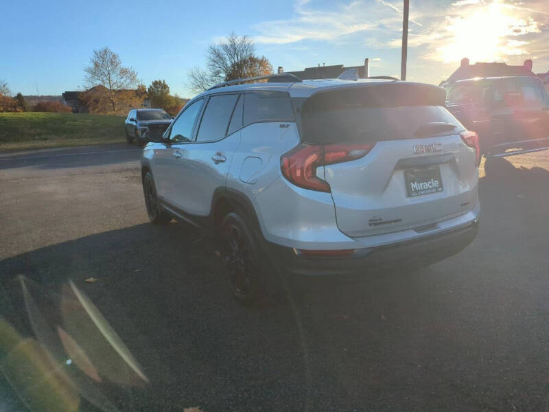 2020 GMC Terrain SLT