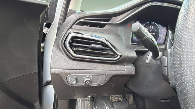 2023 Chevrolet Bolt EUV LT