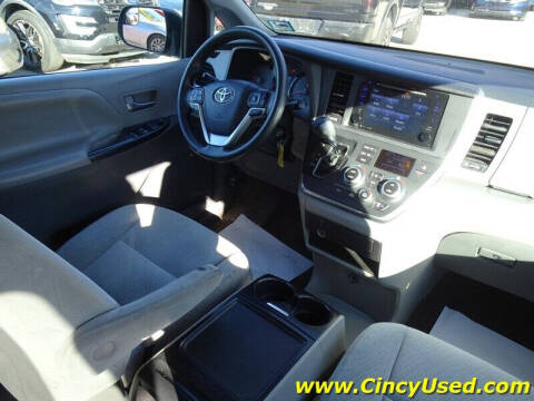 2016 Toyota Sienna LE 8-Passenger