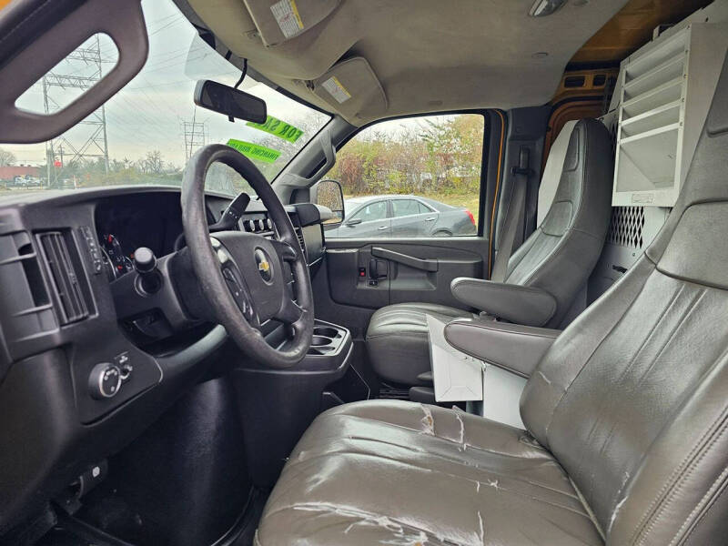 2016 Chevrolet Express 2500