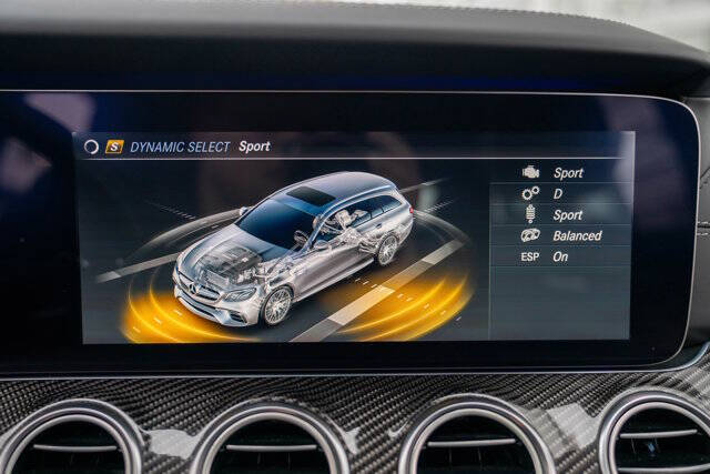 2020 Mercedes-Benz E-Class 26